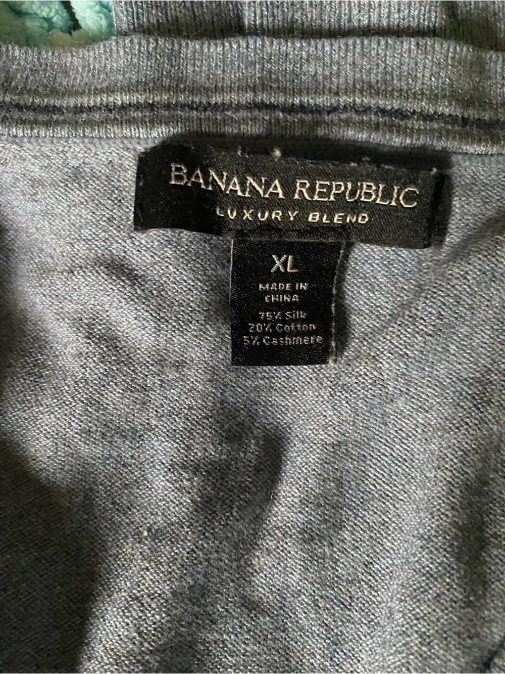 Banana Republic Silk Cashmere Blend V-Neck Knit Sweater Heather Blue Gray XL
